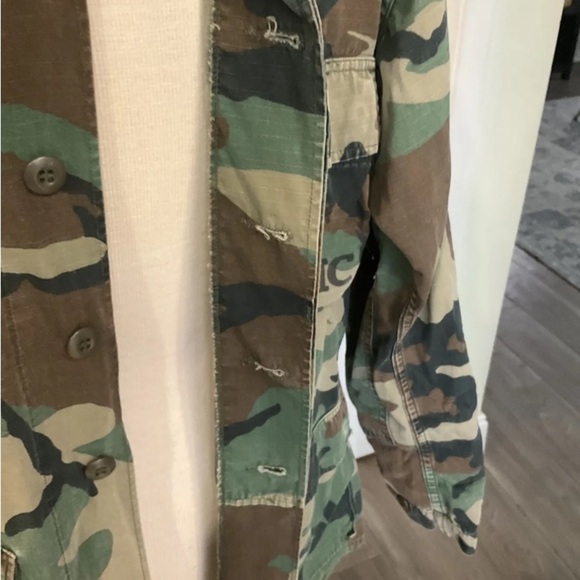 USMC Official Button Down Shirt Jacket - Picture 2 of 10